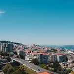 Piso 3 Habitaciones Con Parking A 5Mins Vialia & Halo Vistas A La Ria De Vigo ツ By Rias Baixas Rentals